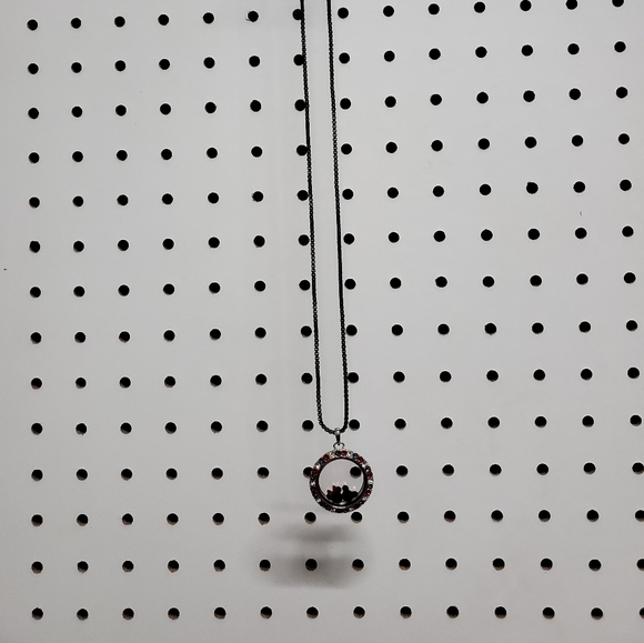 Origami Owl Mickey and Minnie locket - Picture 1 of 2